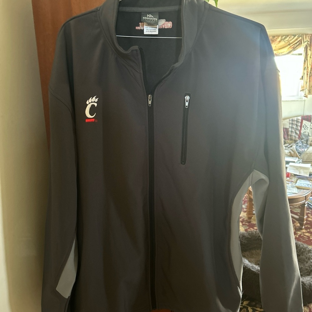 Knights Apparel Cincinnati Bearcats Dark Gray Softshell Jacket